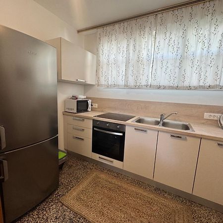 Apartment Omiska Сплит Екстериор снимка