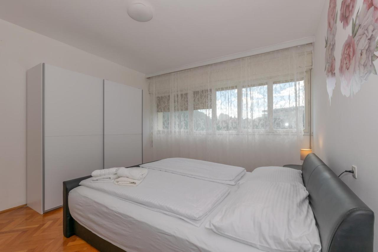 Apartment Omiska Сплит Екстериор снимка